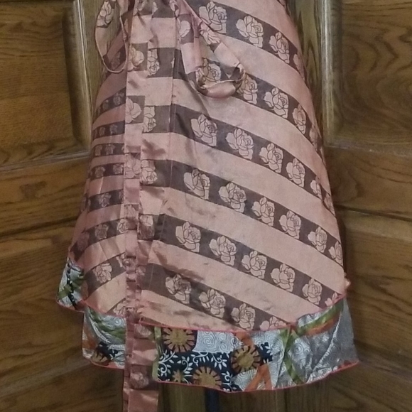 Silk wrap skirt WEVEZ - Picture 1 of 8